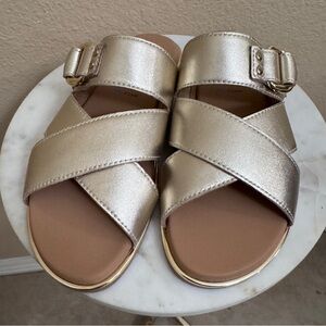 Women Johnston & Murphy Shayla Leather gold Crossover summer Sandal Comfy 6M